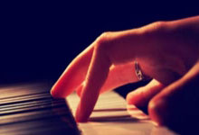 瞧！亚冬会的“科技范儿”2025-02-07.